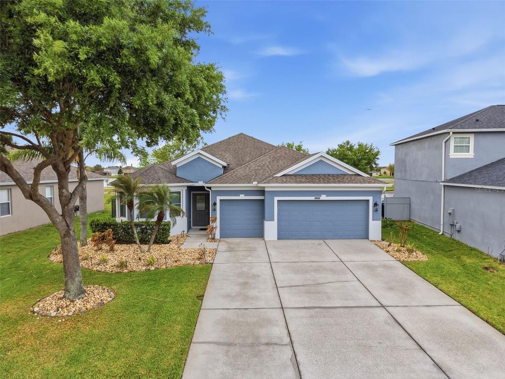 Image 37 of property listing at 2446 STRANDHILL STREET, Orlando, FL 32824