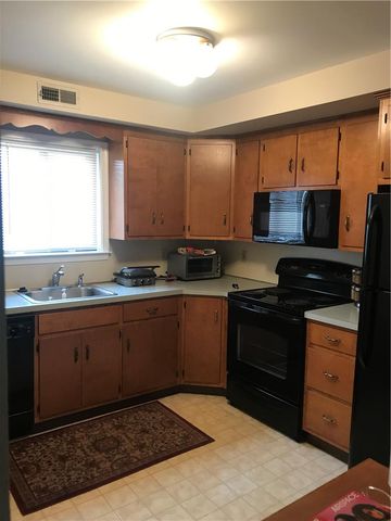 897 Cold Spring Road 10, Lower Macungie Twp, PA 18103