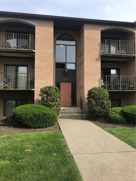 897 Cold Spring Road 10, Lower Macungie Twp, PA 18103
