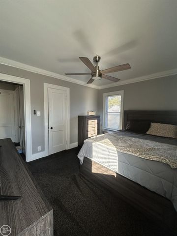 22138 Brittany Avenue, Eastpointe, MI 48021