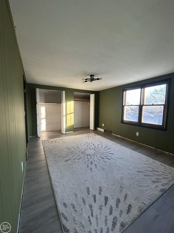 22138 Brittany Avenue, Eastpointe, MI 48021