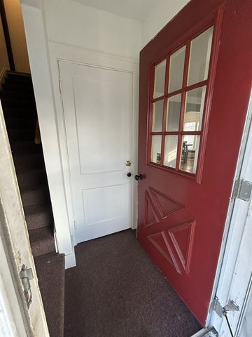 22138 Brittany Avenue, Eastpointe, MI 48021