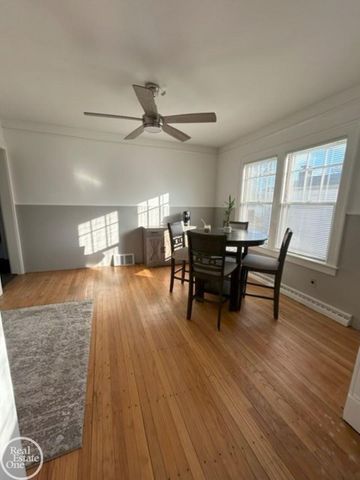 22138 Brittany Avenue, Eastpointe, MI 48021