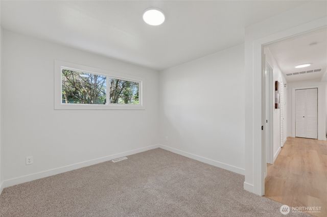 3002 Lakeway Drive, Bellingham, WA 98229