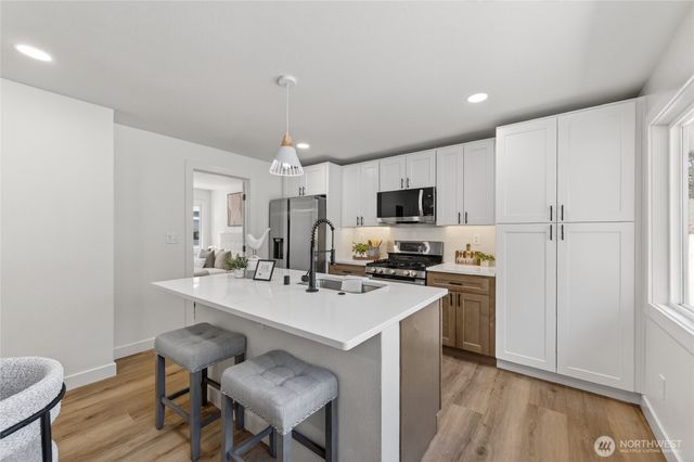 3002 Lakeway Drive, Bellingham, WA 98229