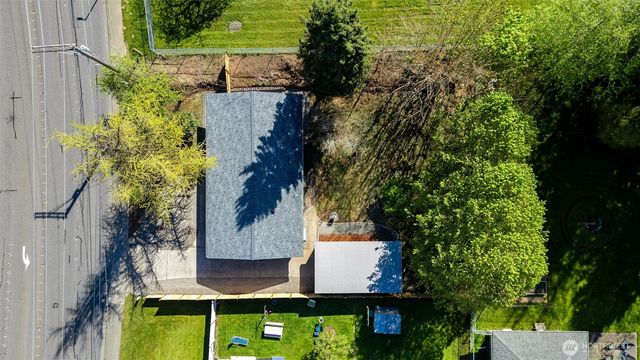 3002 Lakeway Drive, Bellingham, WA 98229