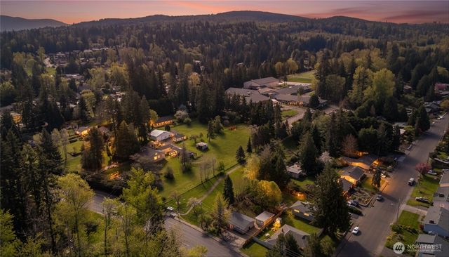 3002 Lakeway Drive, Bellingham, WA 98229