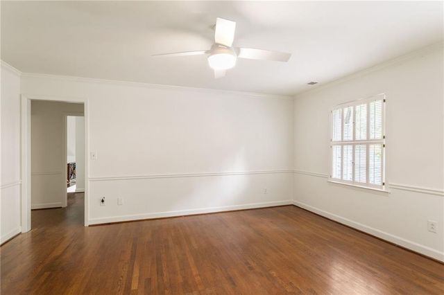 855 Old Creek Trail, Atlanta, GA 30328