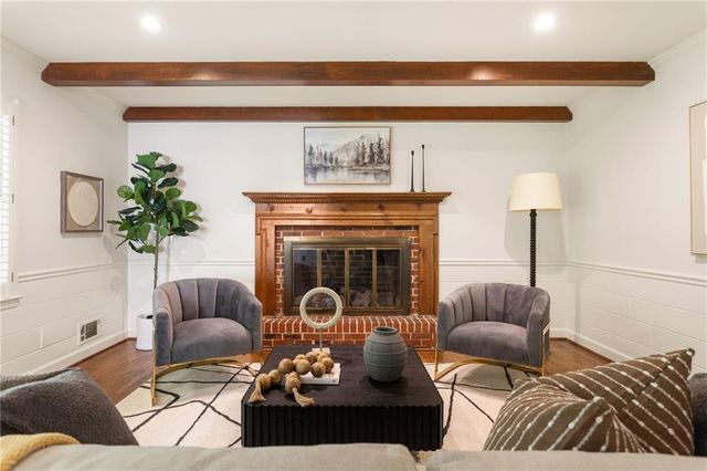 855 Old Creek Trail, Atlanta, GA 30328