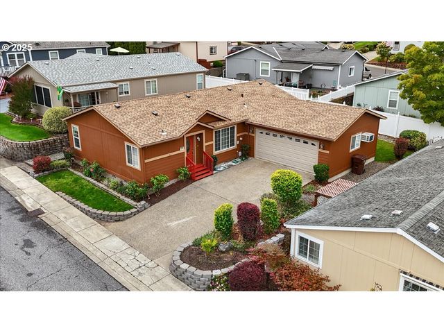 145 SAMANTHA Way, Canyonville, OR 97417