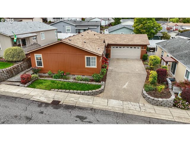 145 SAMANTHA Way, Canyonville, OR 97417