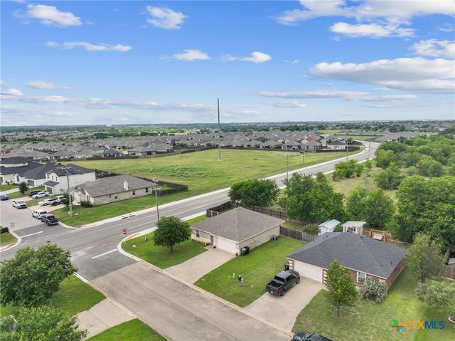 7424 Wind Chime Way, Temple, TX 76502