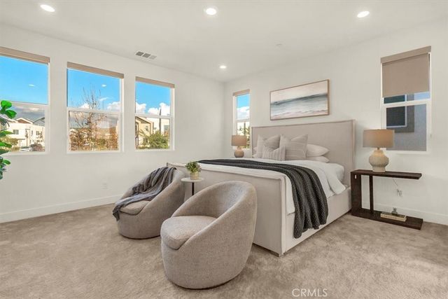 214 Tank, Irvine, CA 92618