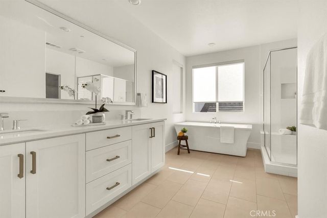 214 Tank, Irvine, CA 92618