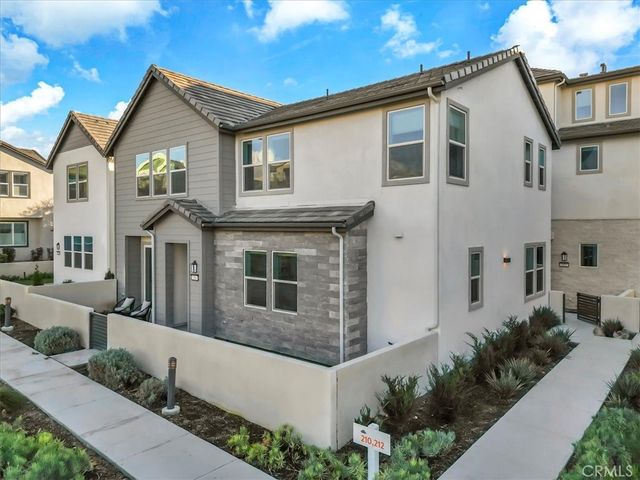214 Tank, Irvine, CA 92618