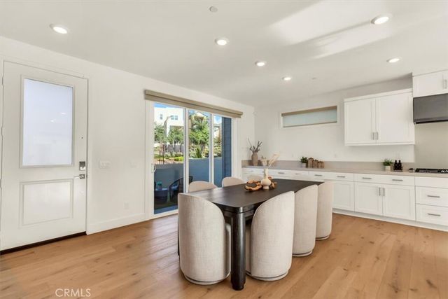 214 Tank, Irvine, CA 92618