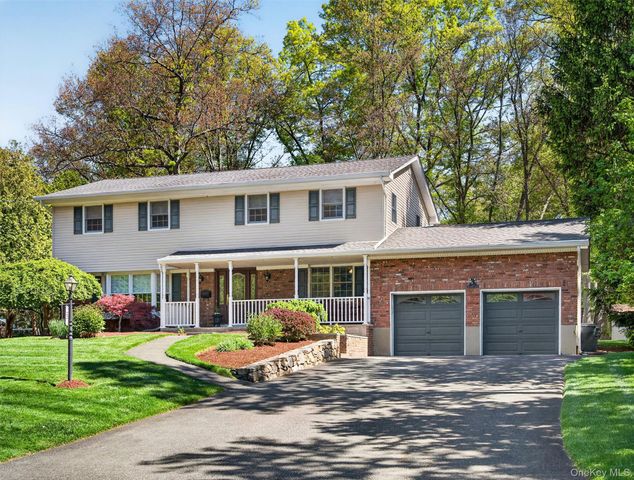 22 E Mayer Drive, Suffern, NY 10901