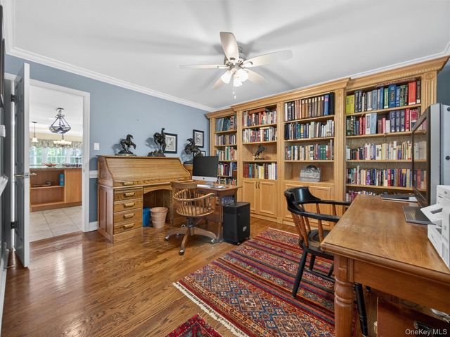 22 E Mayer Drive, Suffern, NY 10901