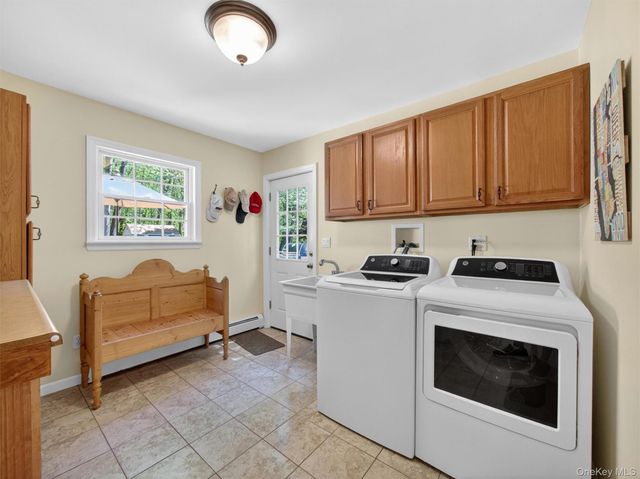 22 E Mayer Drive, Suffern, NY 10901