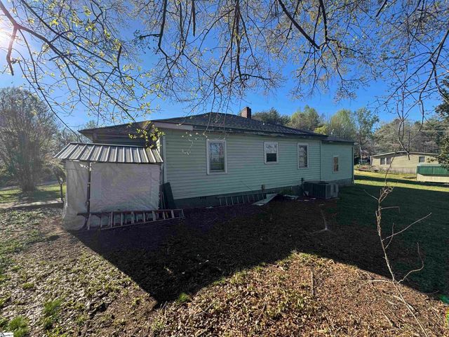 7 Valley Road, Travelers Rest, SC 29690