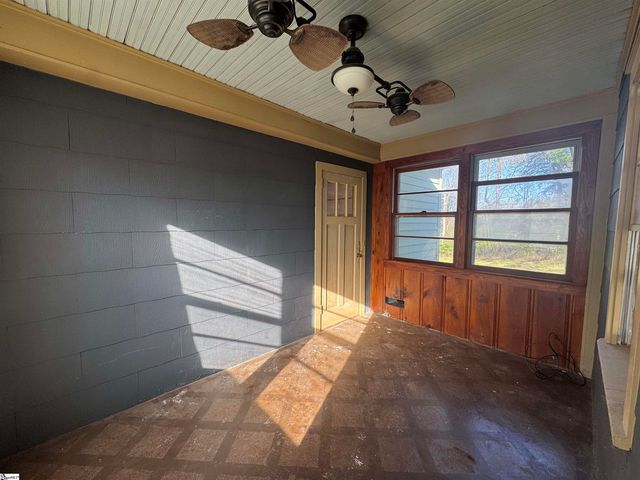 7 Valley Road, Travelers Rest, SC 29690