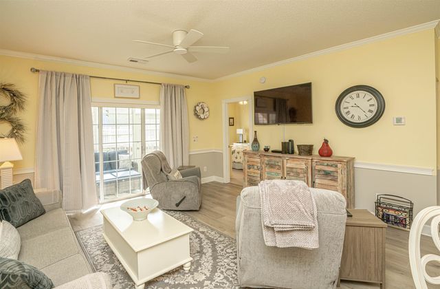 4241 Hibiscus Dr. Unit 102, Little River, SC 29566