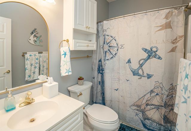 4241 Hibiscus Dr. Unit 102, Little River, SC 29566