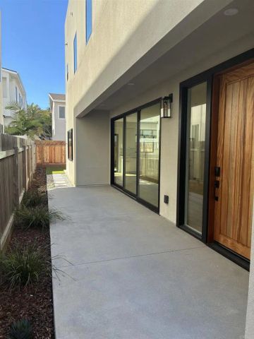 245 Dahlia Avenue, Imperial Beach, CA 91932
