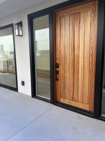 245 Dahlia Avenue, Imperial Beach, CA 91932