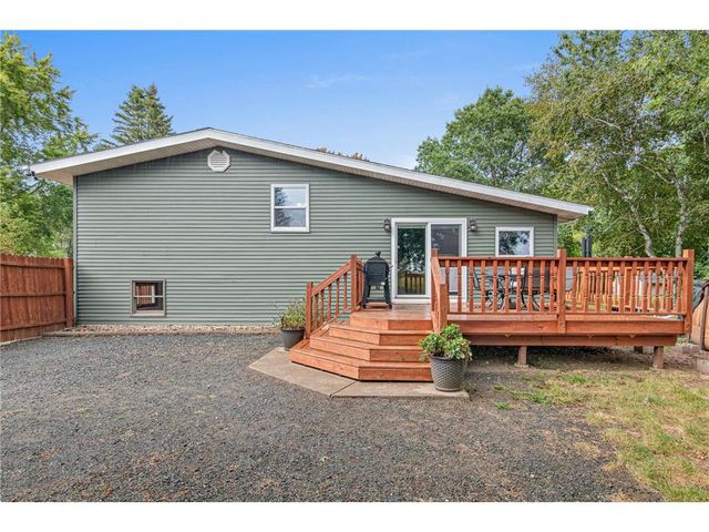 1757 220th Avenue, New Richmond, WI 54017