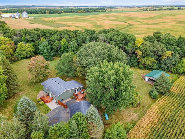 1757 220th Avenue, New Richmond, WI 54017