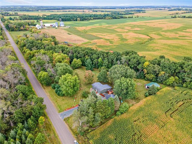 1757 220th Avenue, New Richmond, WI 54017