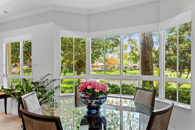 16132 Emerald Estates Dr, Weston, FL 33331