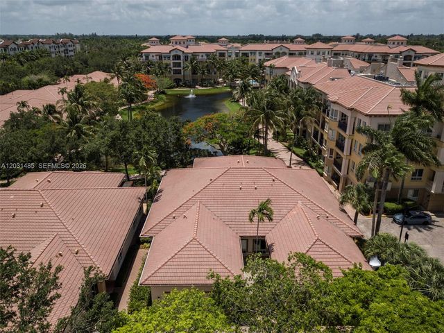 16132 Emerald Estates Dr, Weston, FL 33331