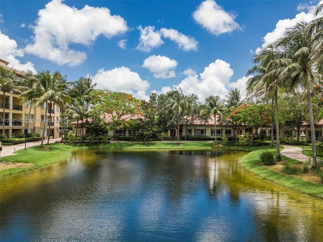 16132 Emerald Estates Dr, Weston, FL 33331