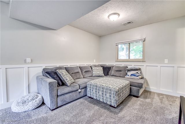 5817 Fenwood Court, Mentor On The Lake, OH 44060