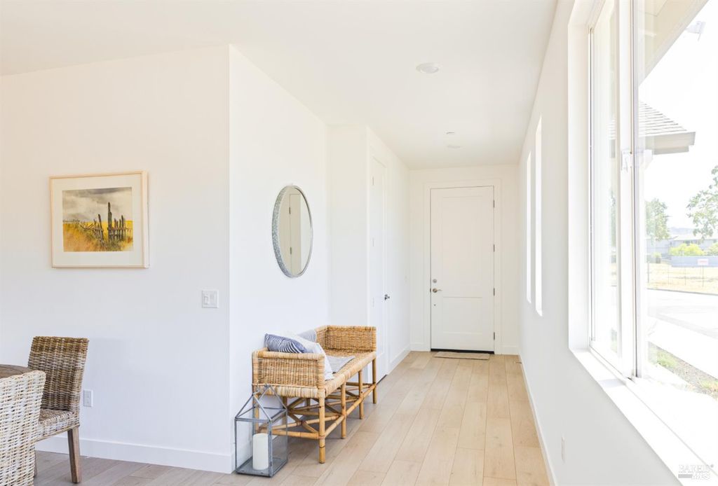 6601 Stone Bridge Rd, Santa Rosa, CA 95409