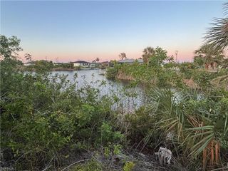 3729 NW 38th AVE, Cape Coral, FL 33993