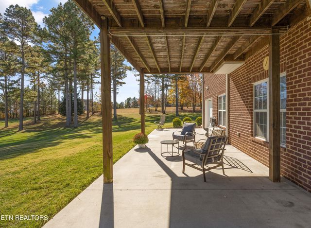 1390 County Road 3051, Athens, TN 37303