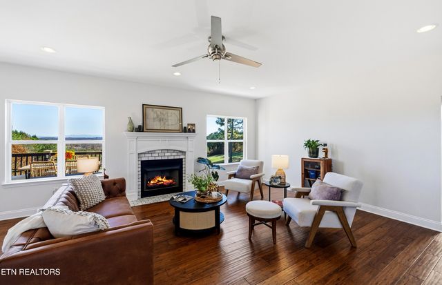 1390 County Road 3051, Athens, TN 37303