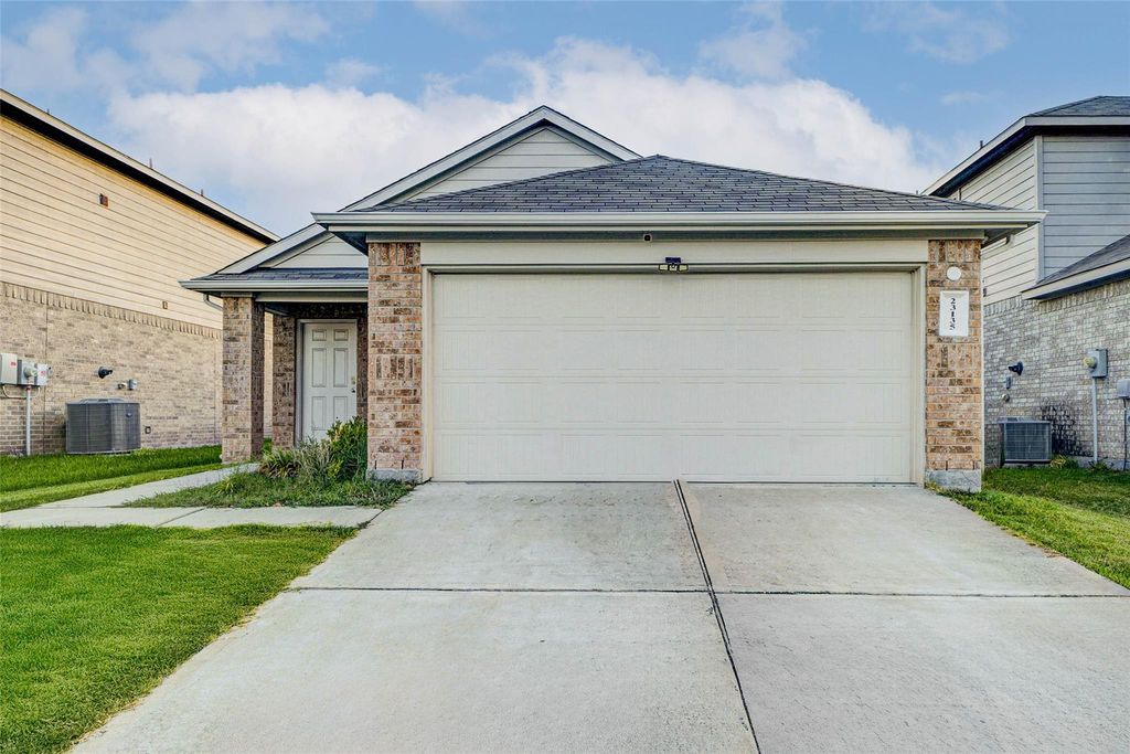 23135 Barrington Bluff Trail, Spring, TX 77373