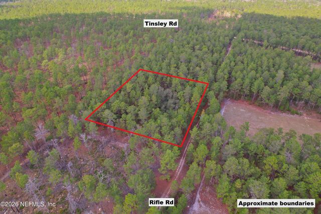 215 RIFLE Road, Florahome, FL 32140