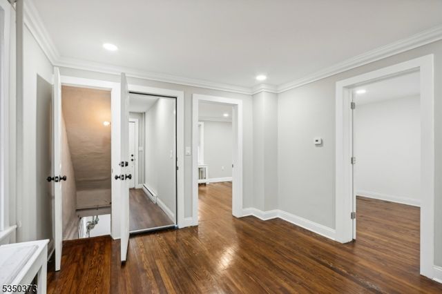 621 Roosevelt Ave, Carteret Boro, NJ 07008