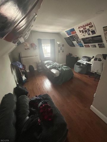 621 Roosevelt Ave, Carteret Boro, NJ 07008