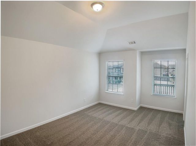 412 Live Oak Pass, Loganville, GA 30052