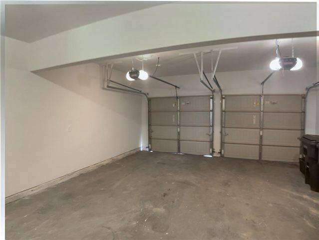 412 Live Oak Pass, Loganville, GA 30052