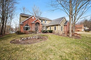 711 Honeysuckle Circle, Midland, MI 48642