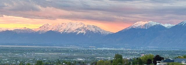 92 W SALEM HILLS DR, Elk Ridge, UT 84651