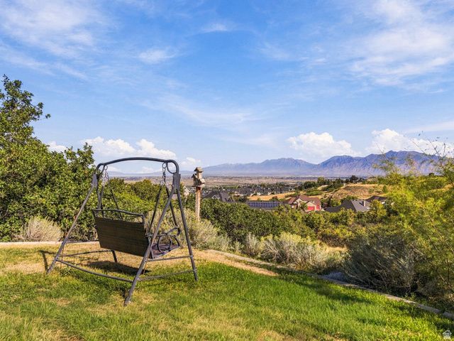 92 W SALEM HILLS DR, Elk Ridge, UT 84651