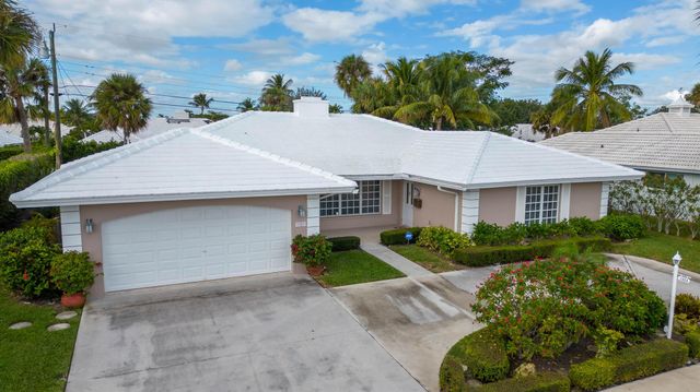1323 Sugar Plum Drive, Boca Raton, FL 33486